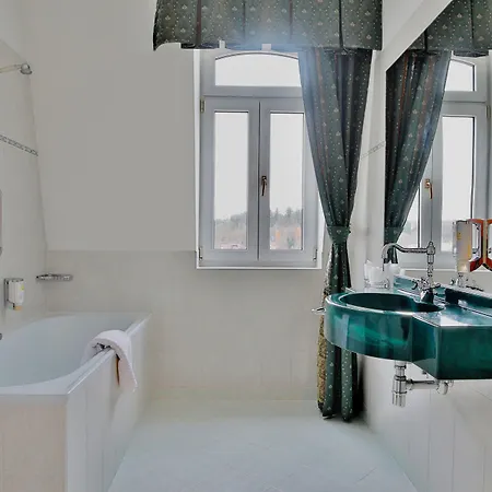 Belvedere Wellness 酒店