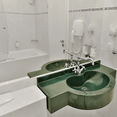 Belvedere Wellness 4*