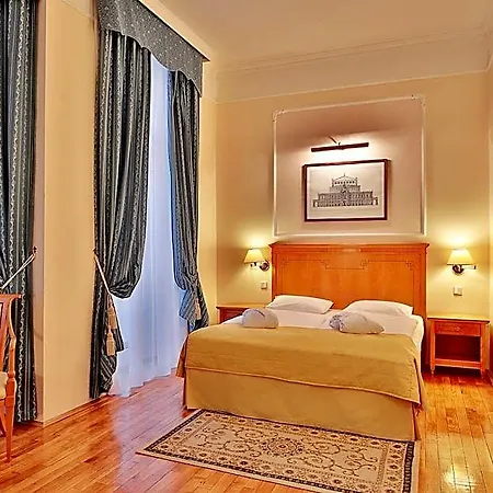 Belvedere Wellness Hotel 4*