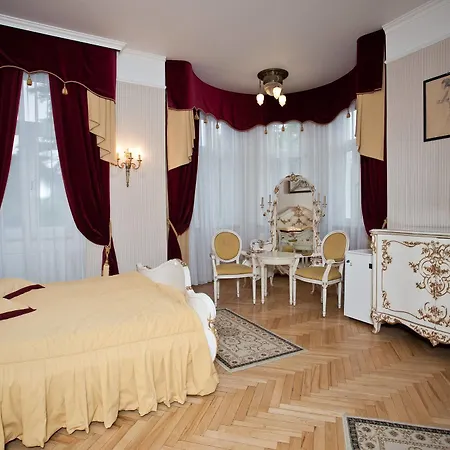 Belvedere Wellness Hotel 4*